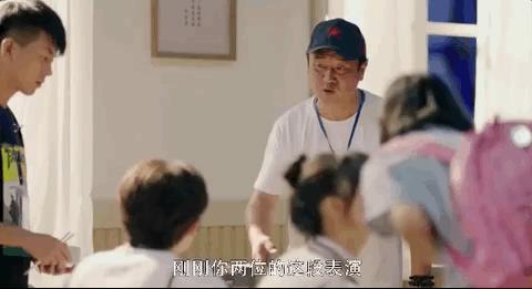 有点造作有点燃，《闪光少女》究竟什么来头？