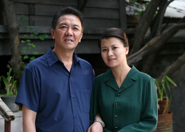 有三次婚姻的史兰芽，嫁《亮剑》李云龙获幸福，如今45岁仍美！